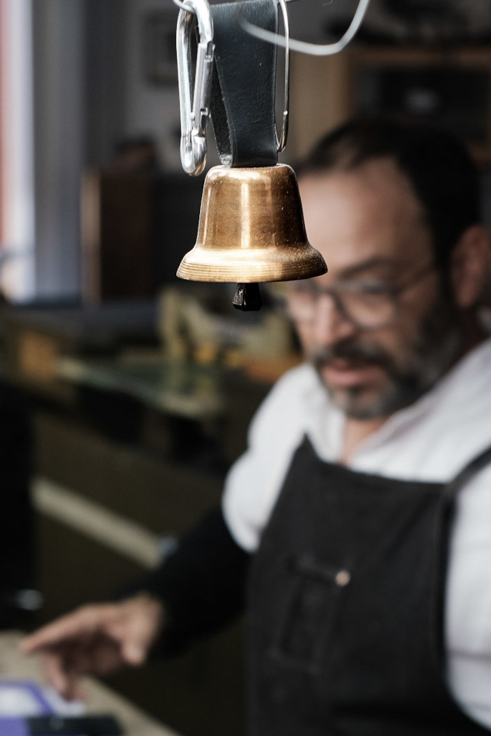 Yvon morin - sellier-maroquinier - Le Locle - Suisse - produits sur-mesure