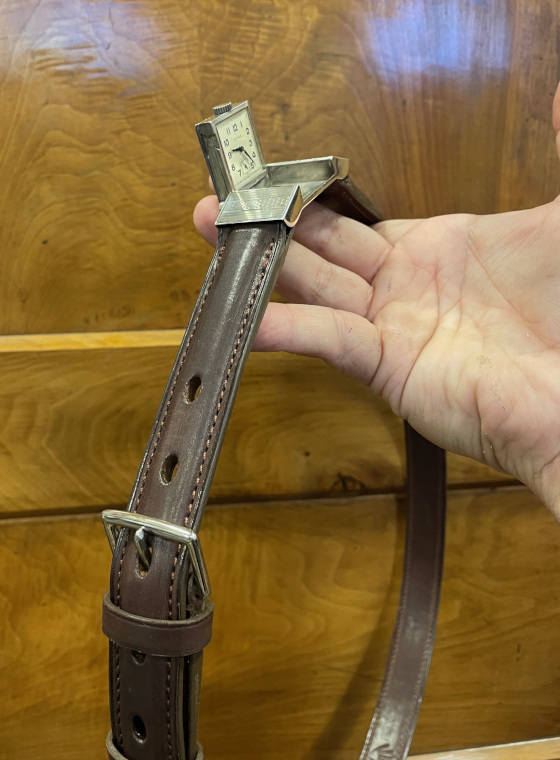 ceinture avec montre de golf - creation sur-mesure - yvon morin