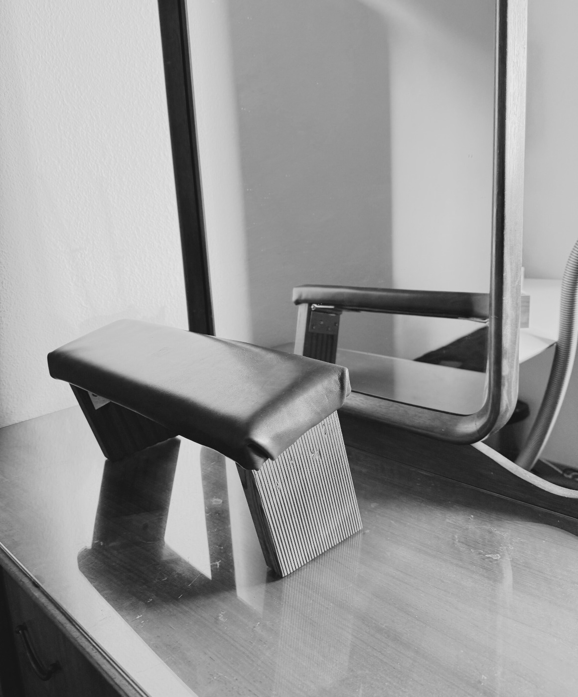 commandes sur-mesure - tabouret de meditation - yvon morin